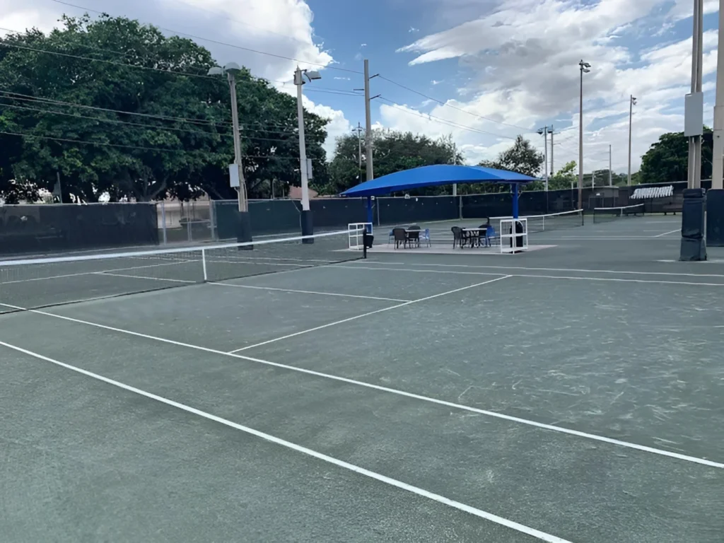 Public tennis courts and playing area at Boca Raton Tennis Center