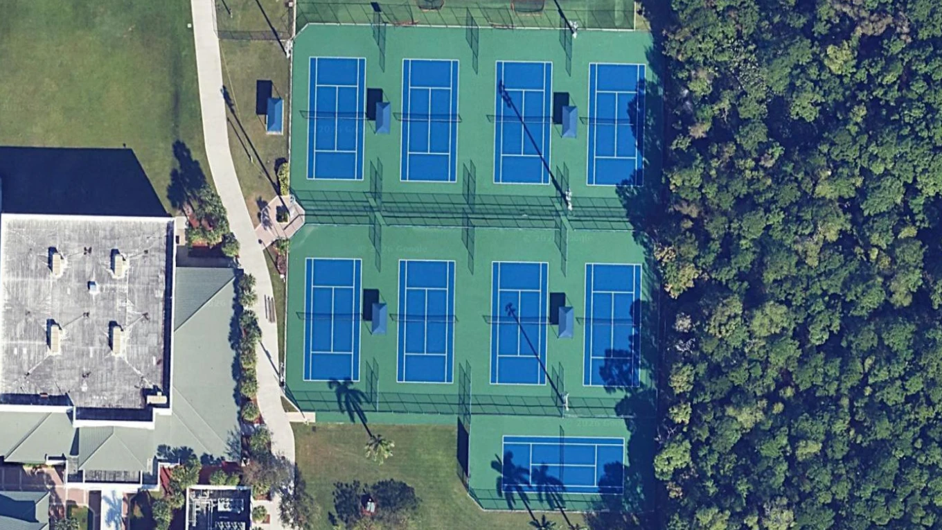 Aerial view of Benjamin High School Tennis Courts in Palm Beach Gardens home of Apex Tennis Academy