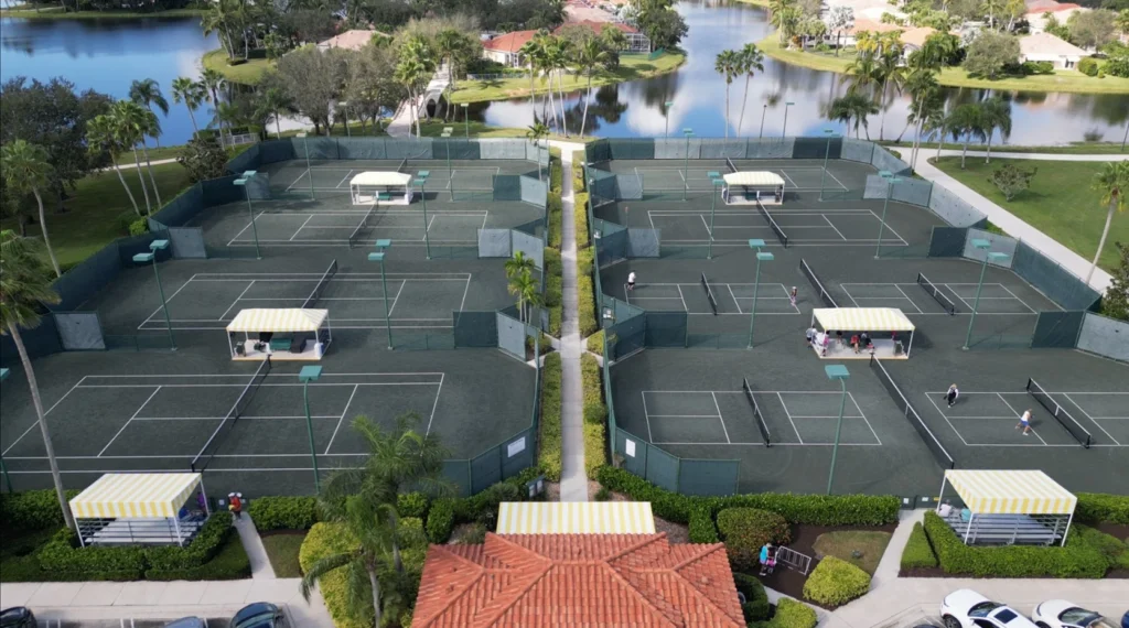 Har-Tru tennis courts at RiverWalk of the Palm Beaches