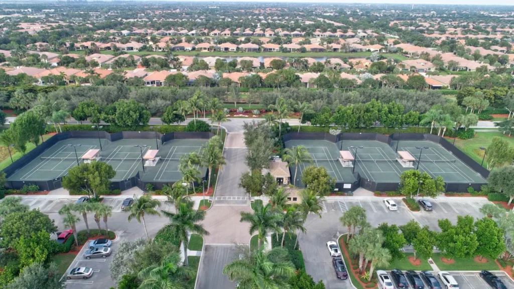 Aerial view of Valencia Pointe homes surrounding the tennis complex